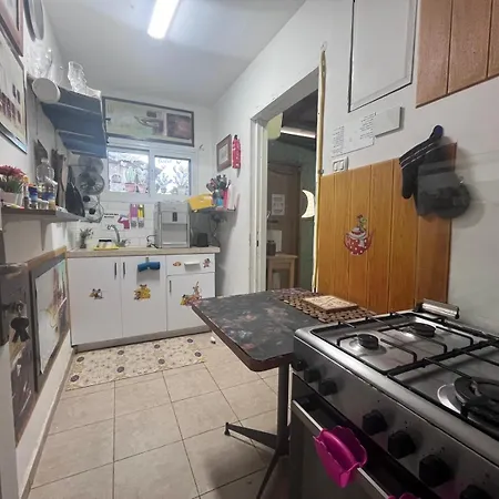 נאות הכיכר The Lowest Place On Earth B&B מראה חיצוני תמונה